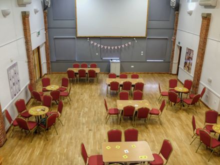 main-hall-empty2